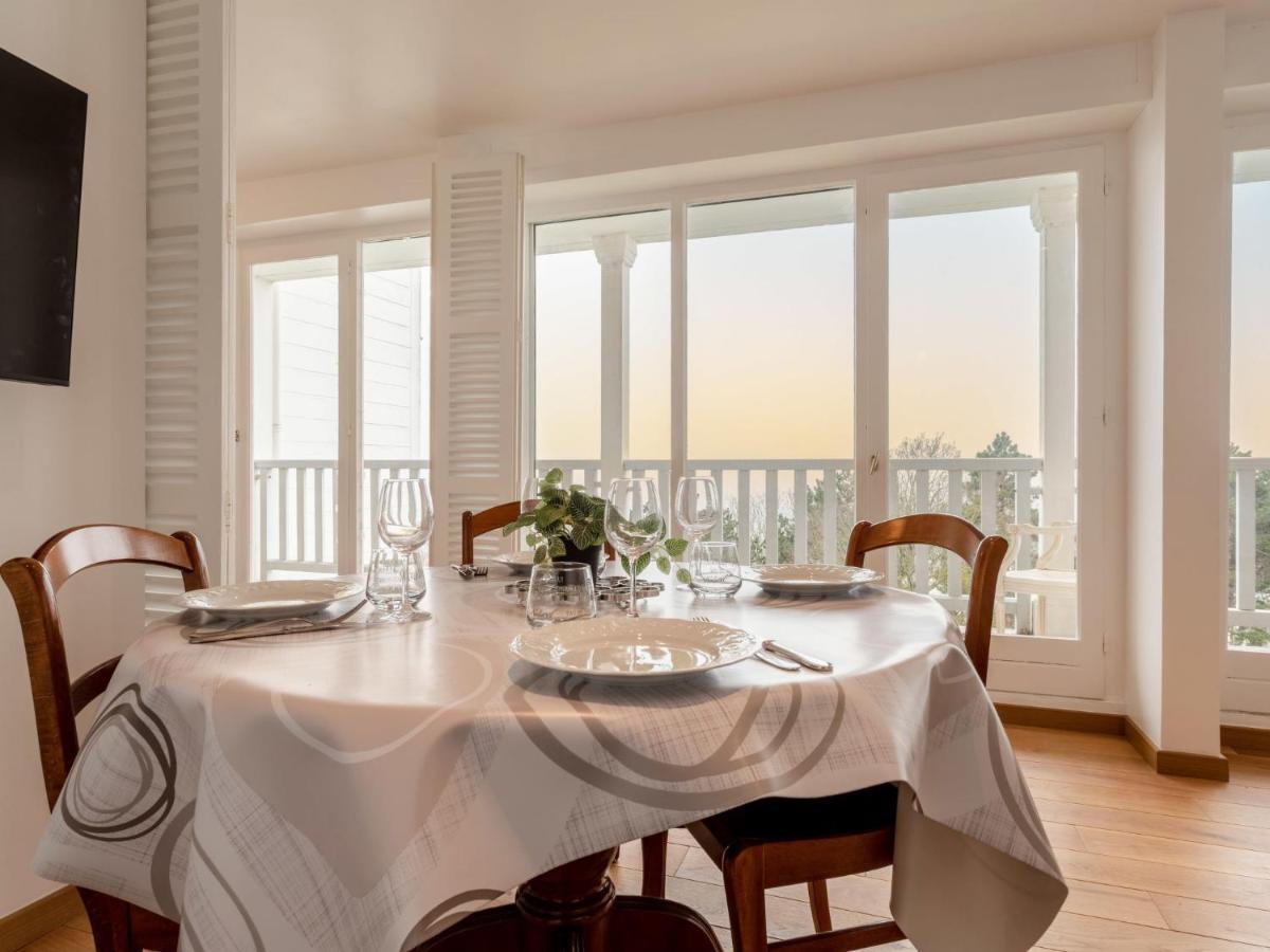 Apartment Le Parc Cordier-6 By Interhome Trouville-sur-Mer Extérieur photo